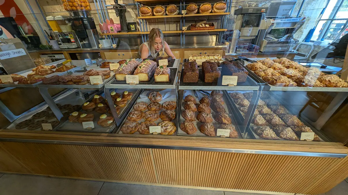 Naur Bakery – bakery in Chapeltown, Leeds